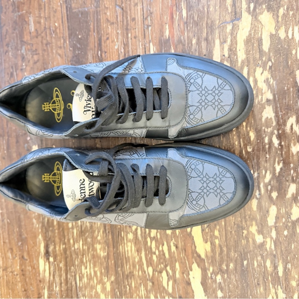Vivienne Westwood Grey Orb Monogram Sneakers - Low Top - us 9